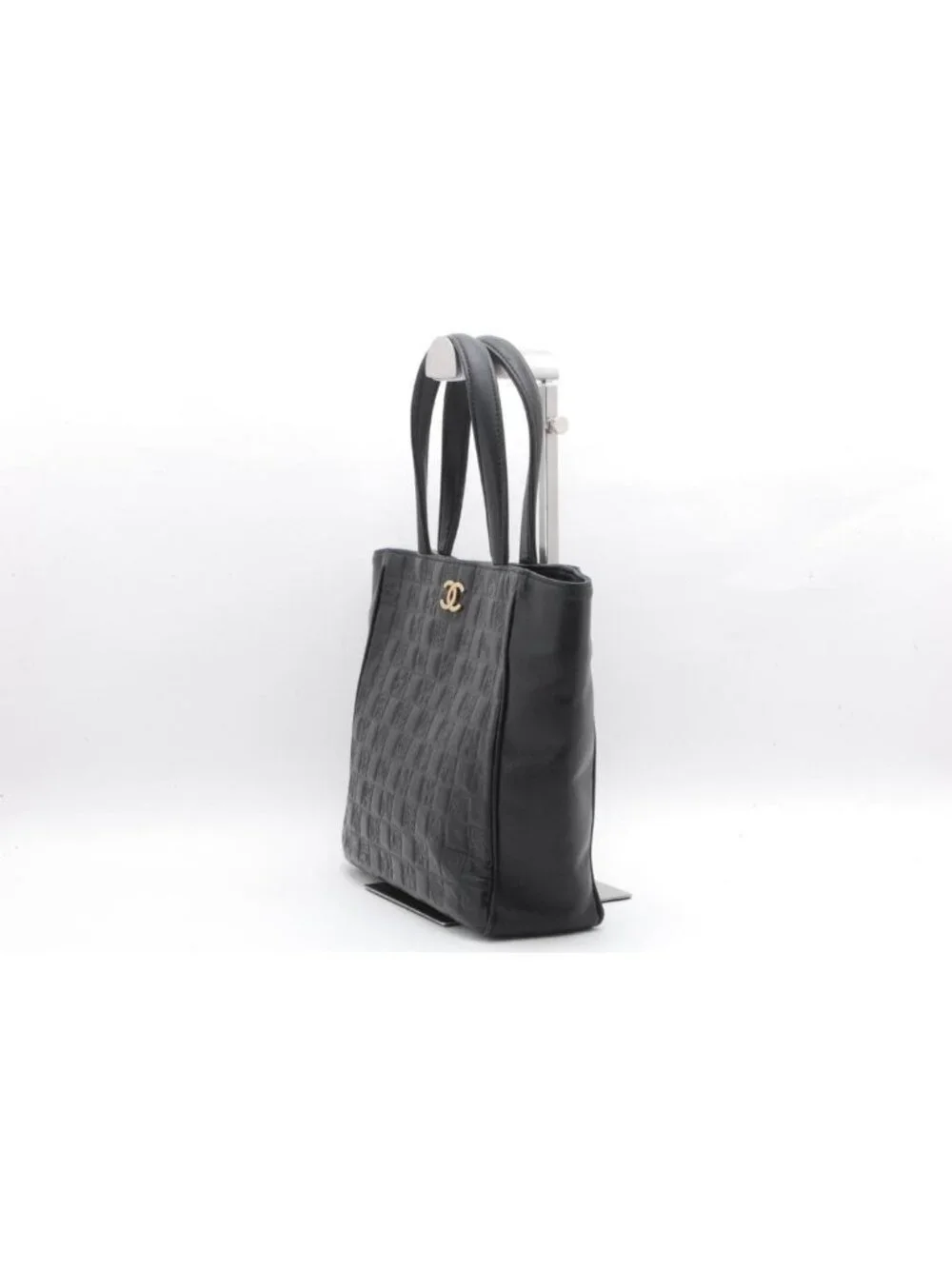 Chanel Tote Icon Line